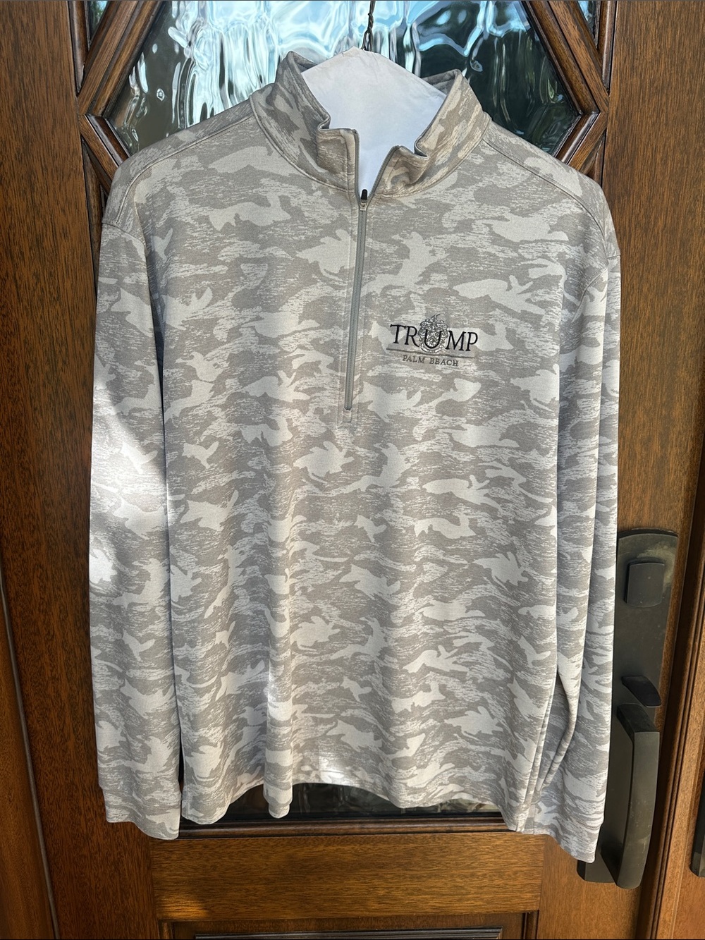 TRUMP Palm Beach Men's Gray Camo Quarter-Zip Pullover
